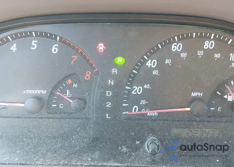 2003 Toyota Camry Le z USA, uszkodzony, nr VIN 4T1BE32K73U137925